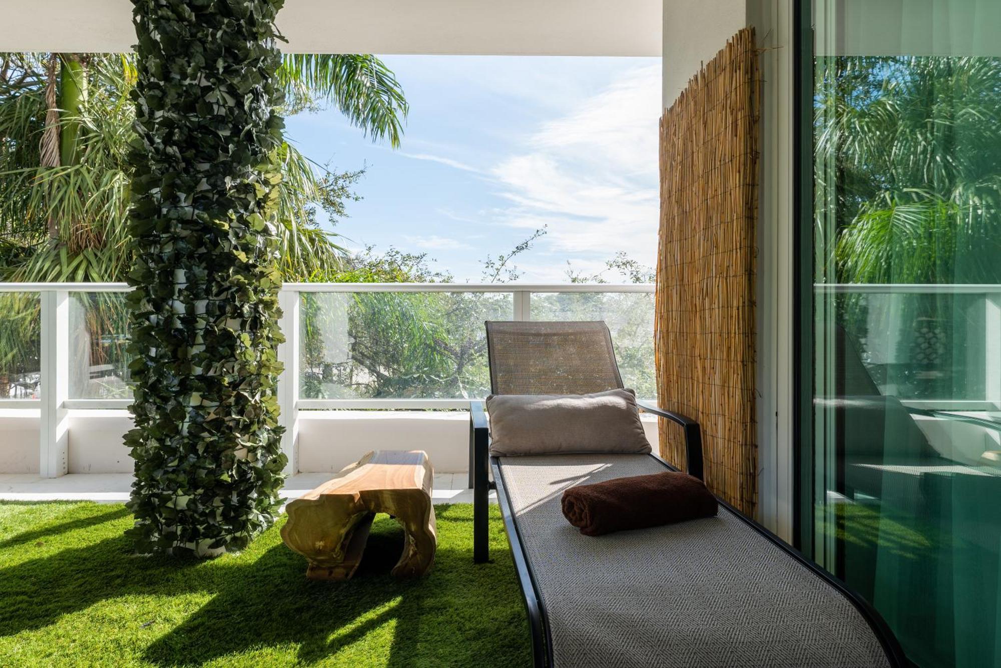 Miami Wood Apart Hotel New 2024 - Private Terrace - Free Garage - Beach 5 Min Hollywood Esterno foto